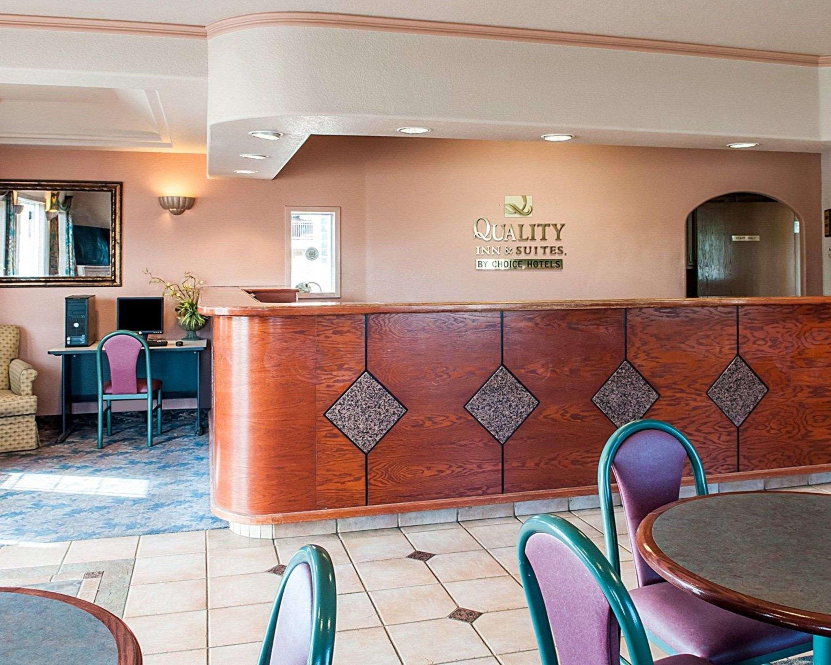 Quality Inn & Suites Las Cruces - University Area Екстериор снимка