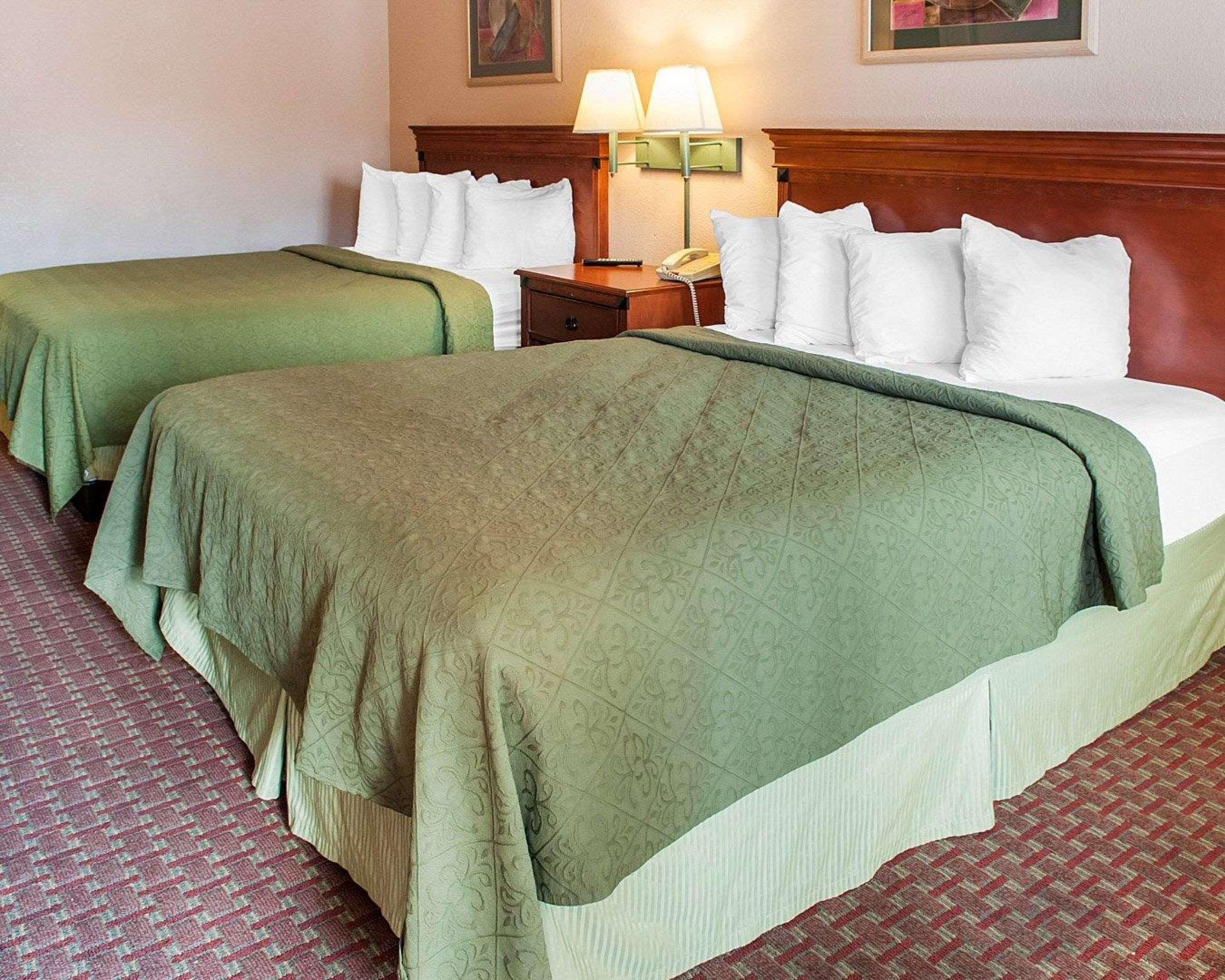 Quality Inn & Suites Las Cruces - University Area Екстериор снимка